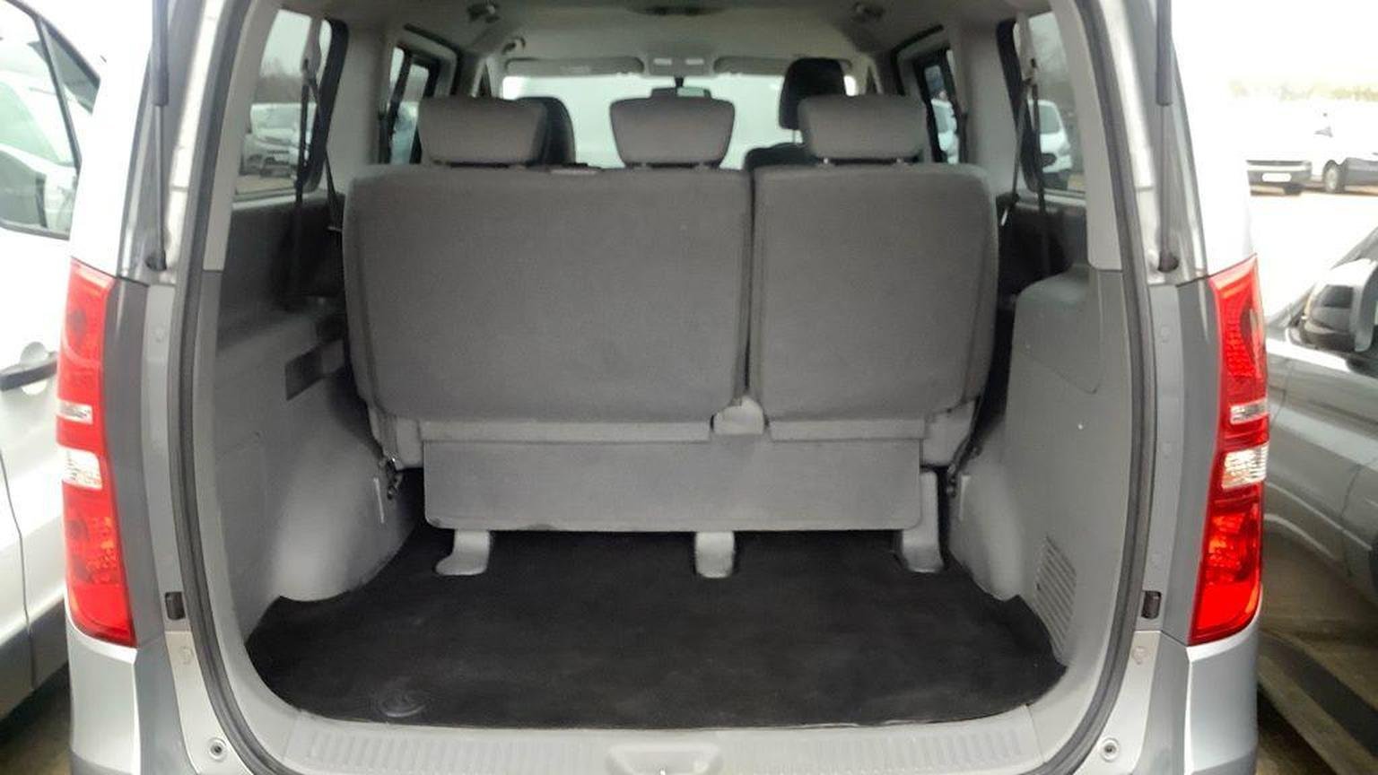 Hyundai i800