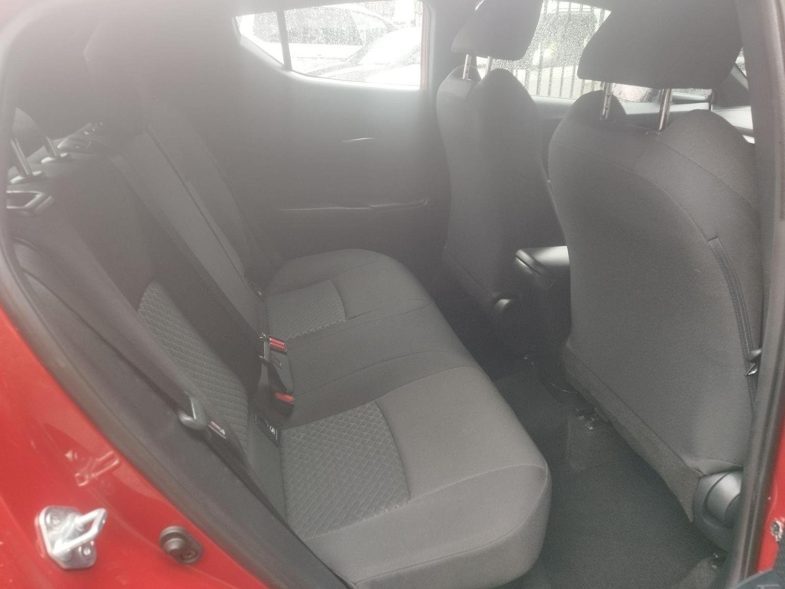 Toyota C HR