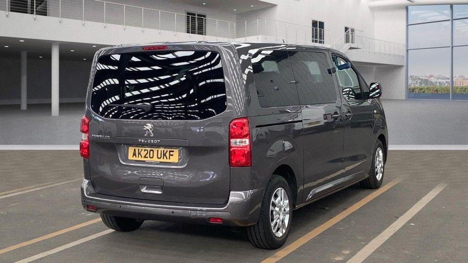 Peugeot Traveller