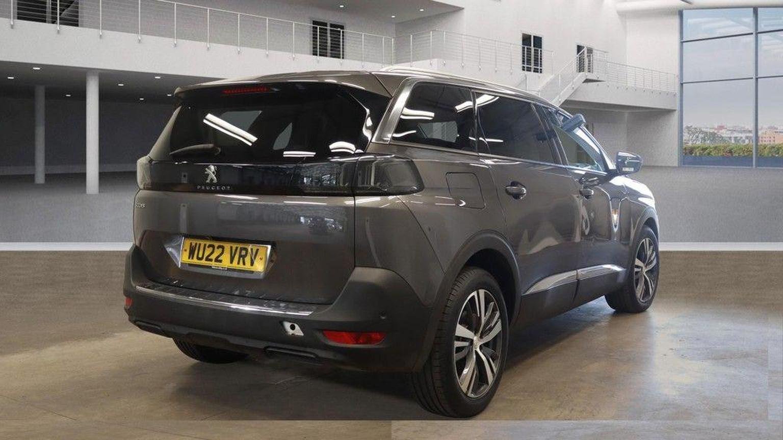Peugeot 5008
