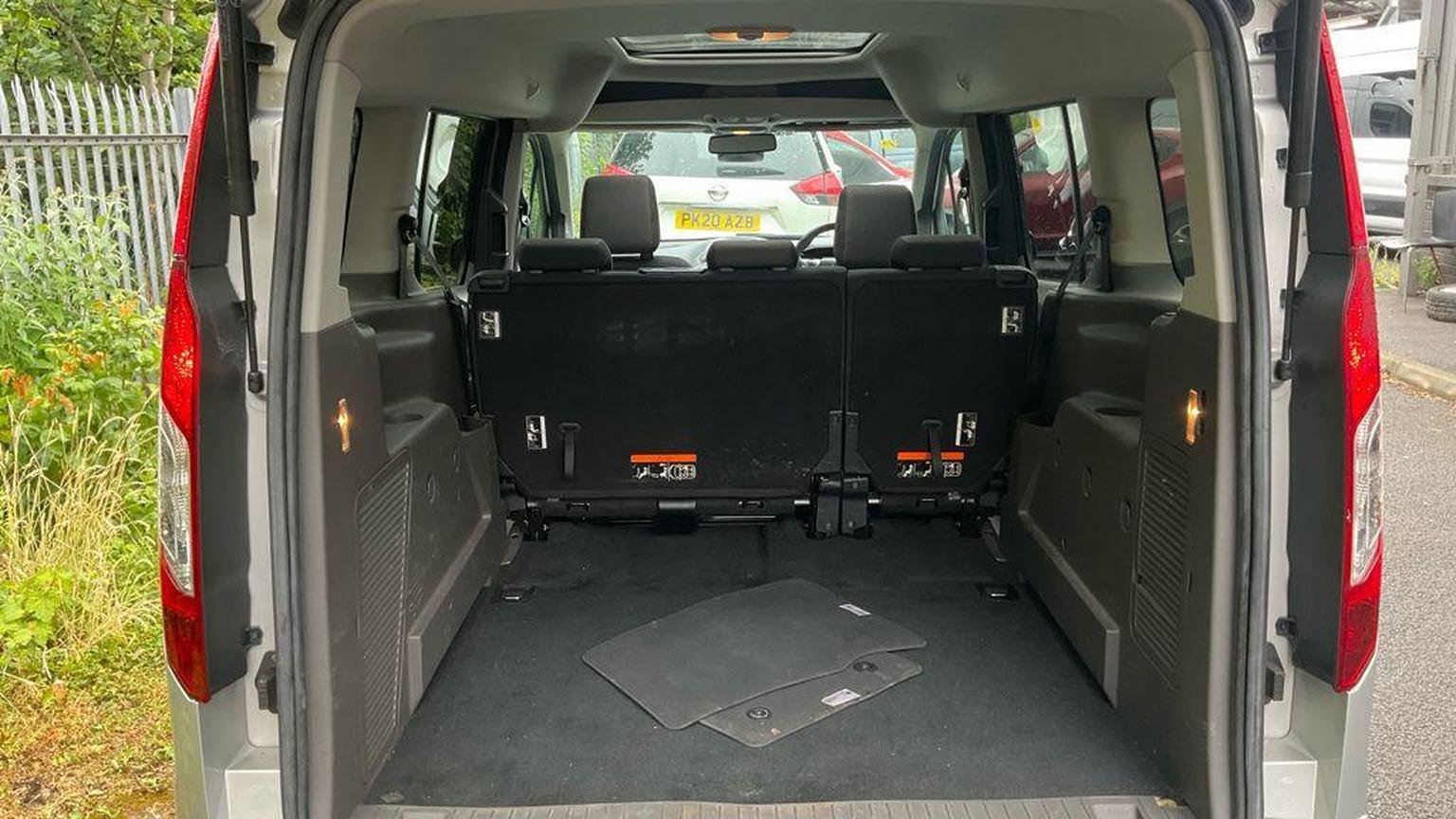 Ford Tourneo