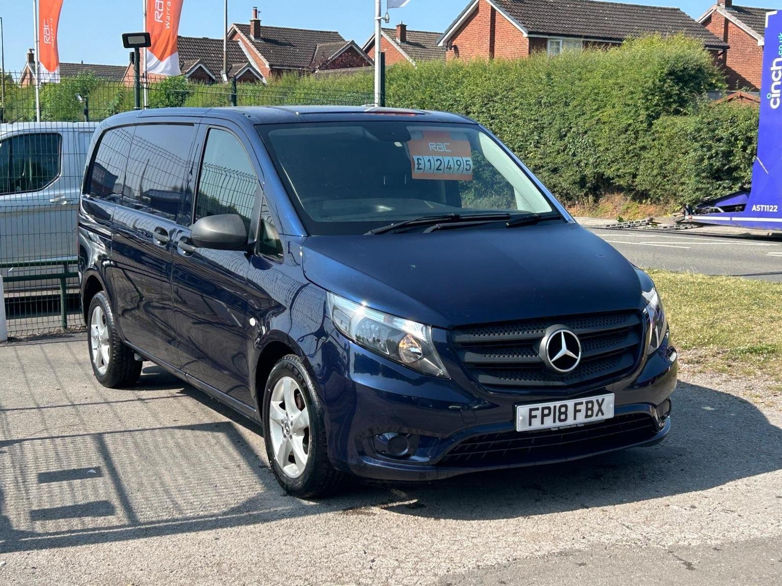Mercedes Benz Vito