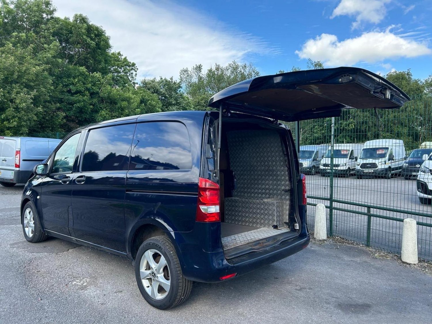 Mercedes Benz Vito