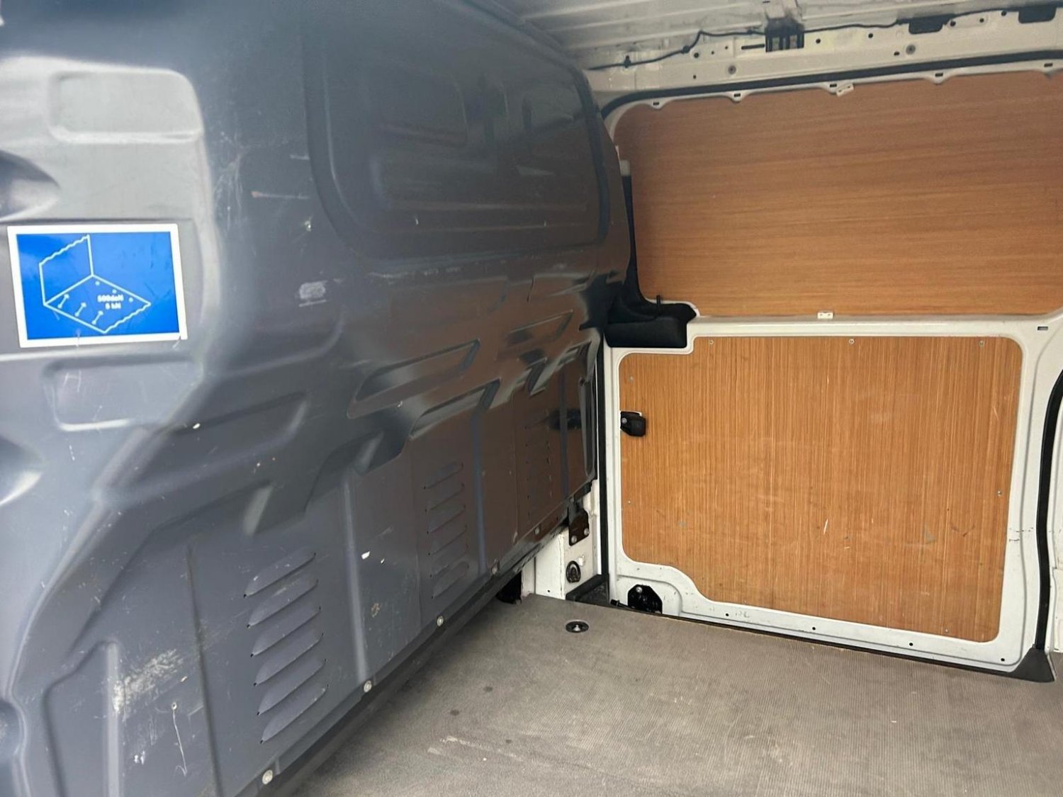Mercedes Benz Vito