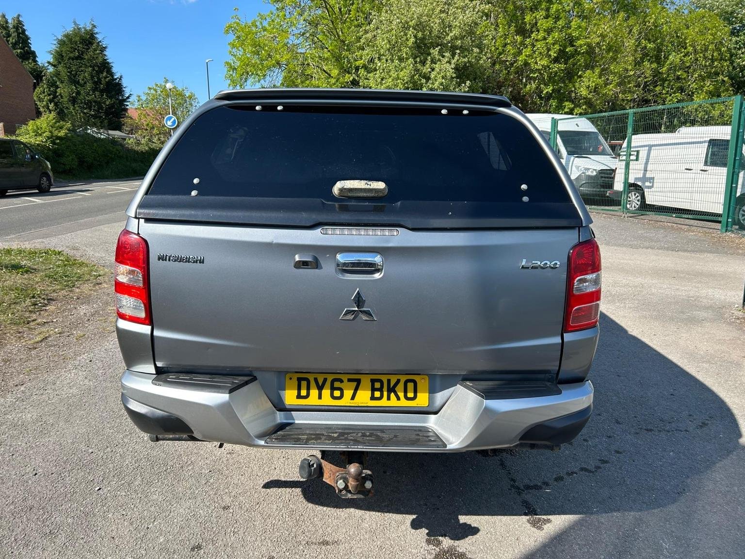 Mitsubishi L200
