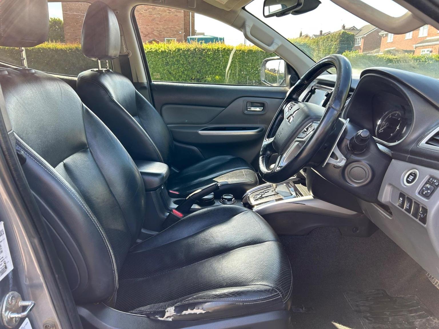 Mitsubishi L200