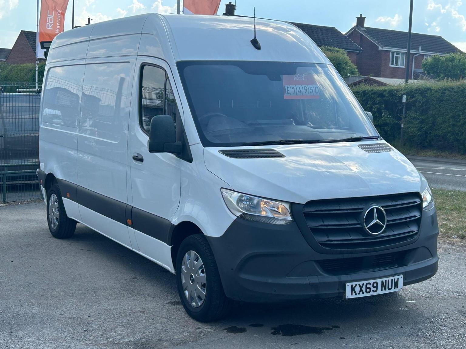 Mercedes Benz Sprinter