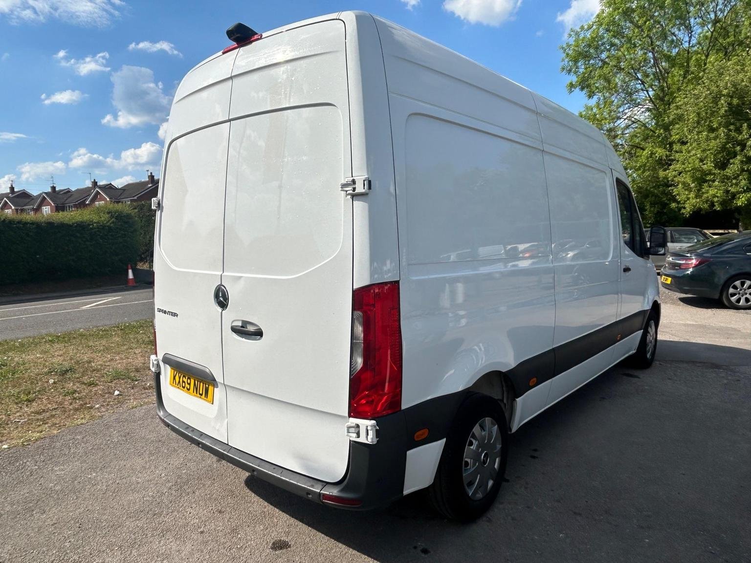 Mercedes Benz Sprinter