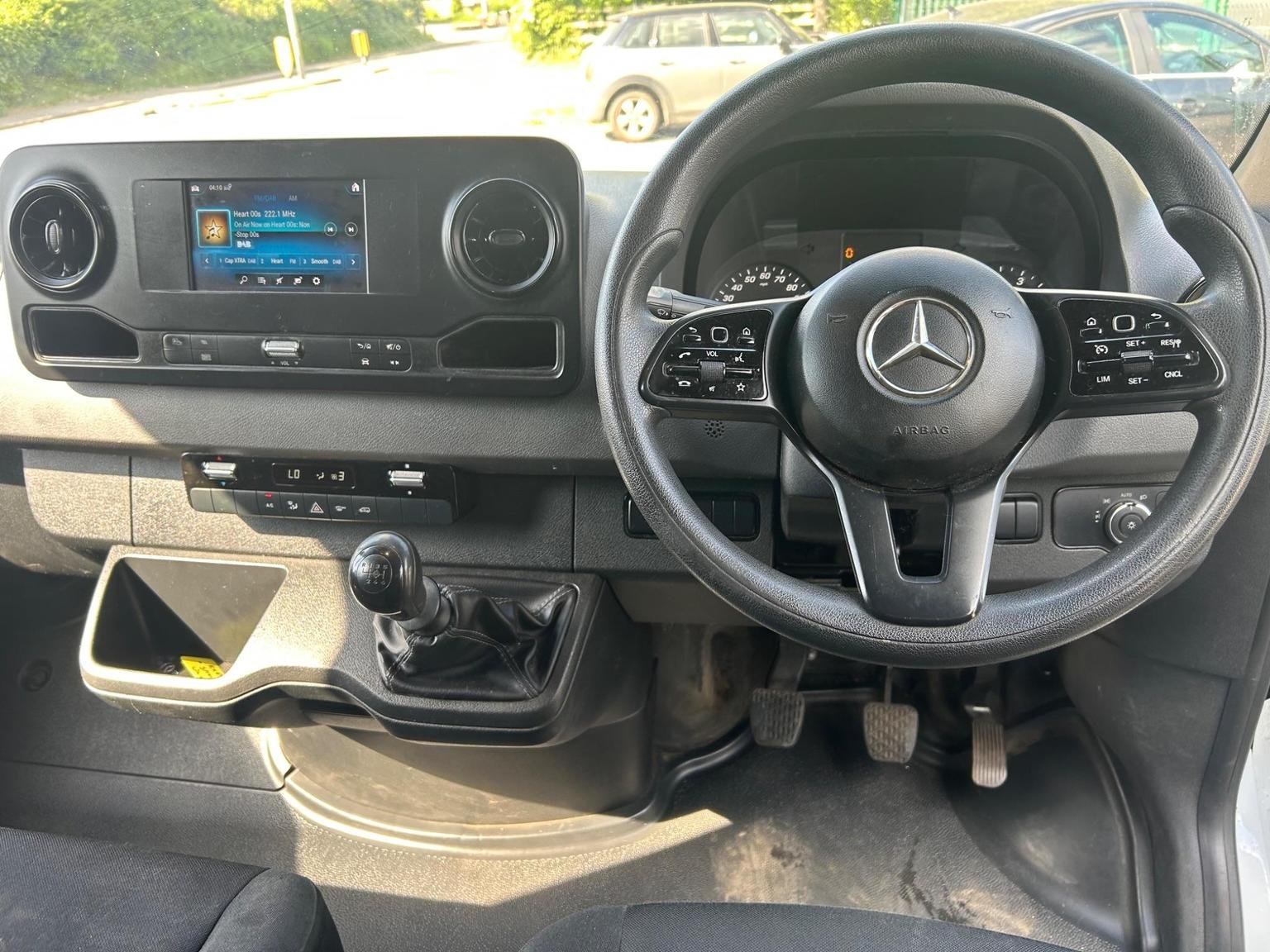 Mercedes Benz Sprinter