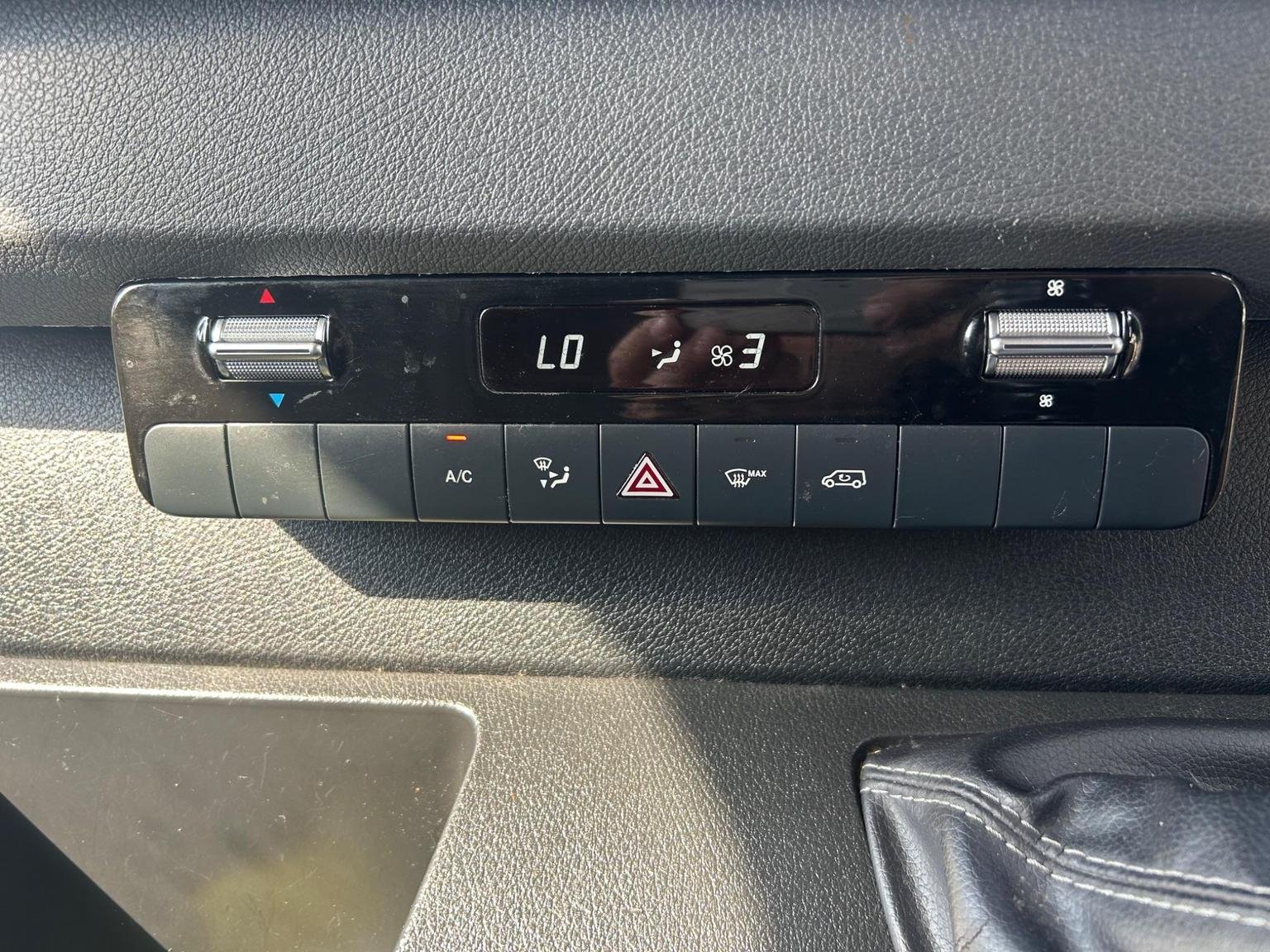 Mercedes Benz Sprinter
