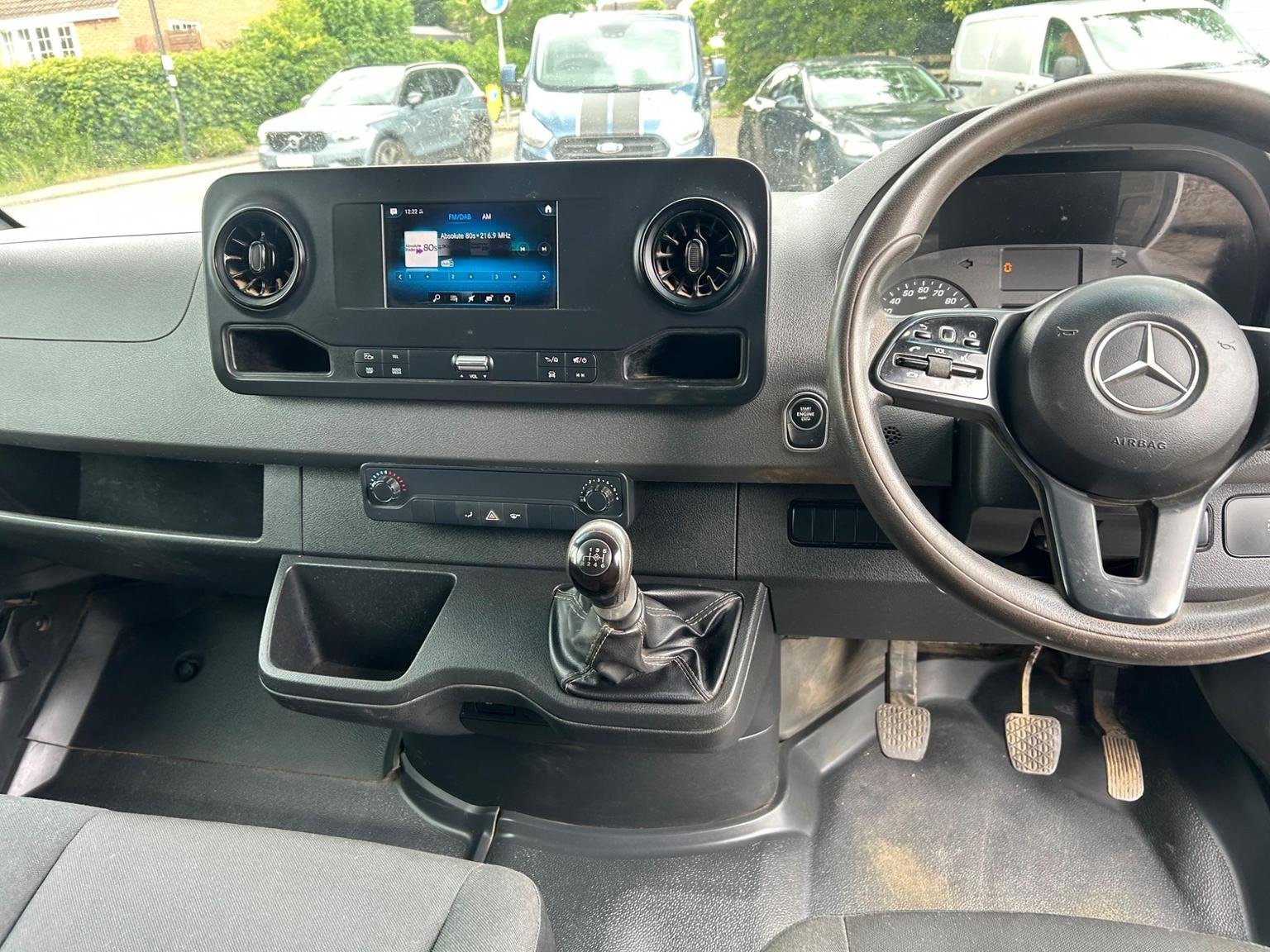 Mercedes Benz Sprinter