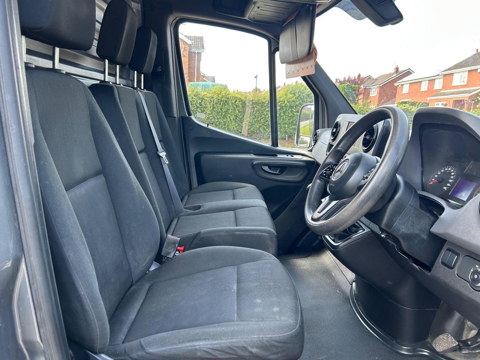 Mercedes Benz Sprinter