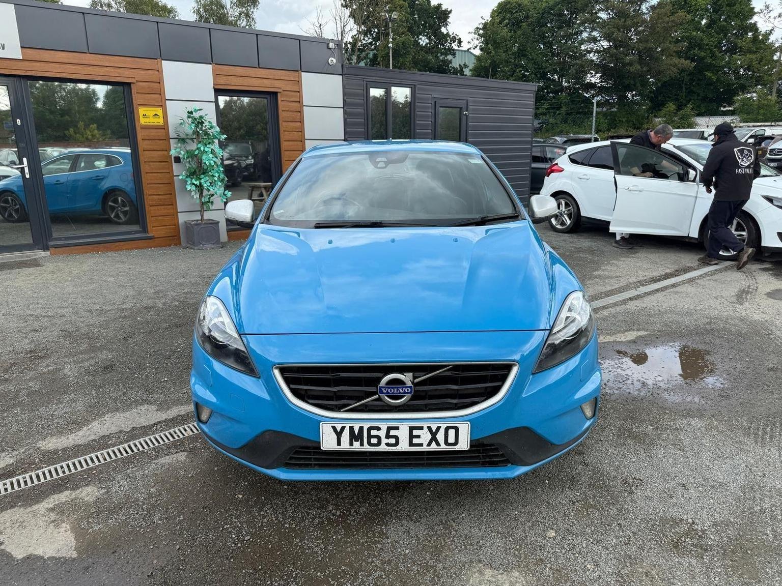Volvo V40
