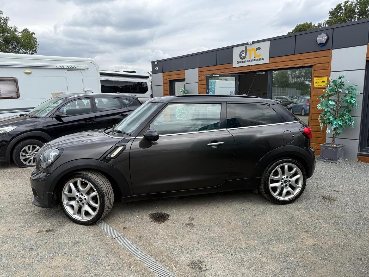 MINI Paceman
