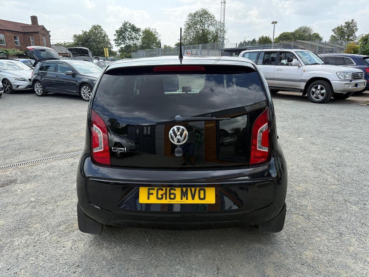 Volkswagen UP