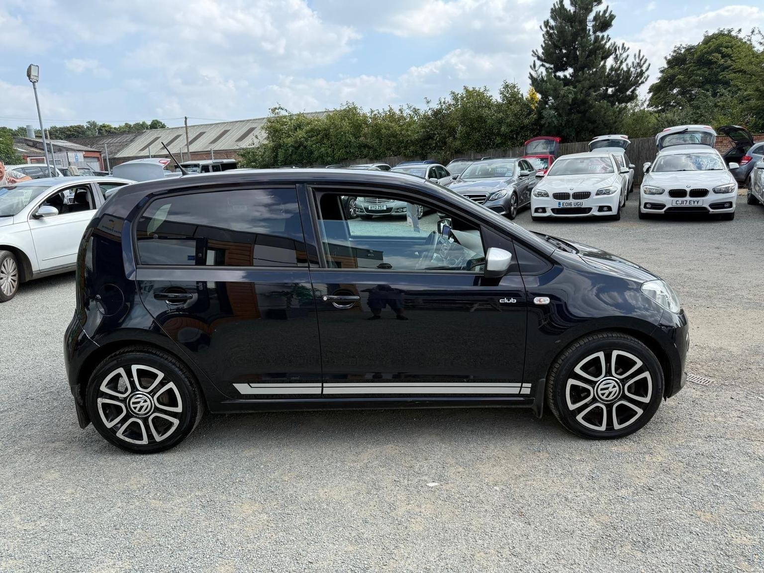 Volkswagen UP