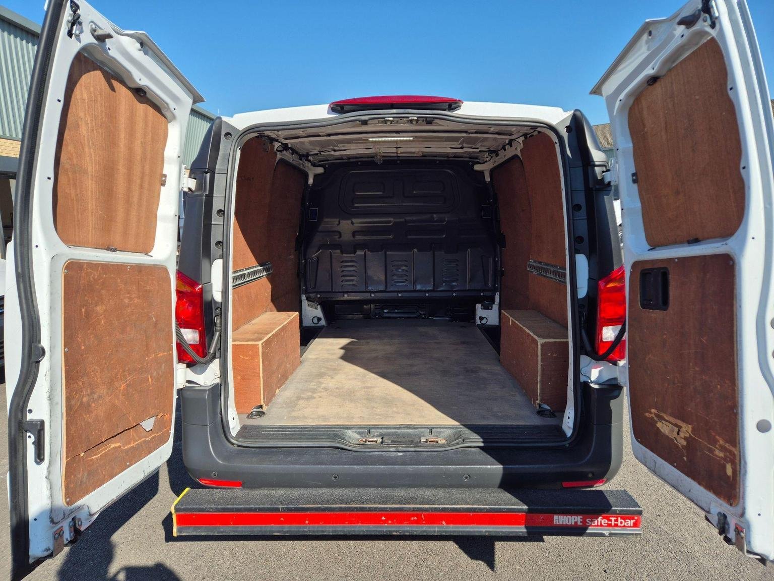 Mercedes Benz Vito