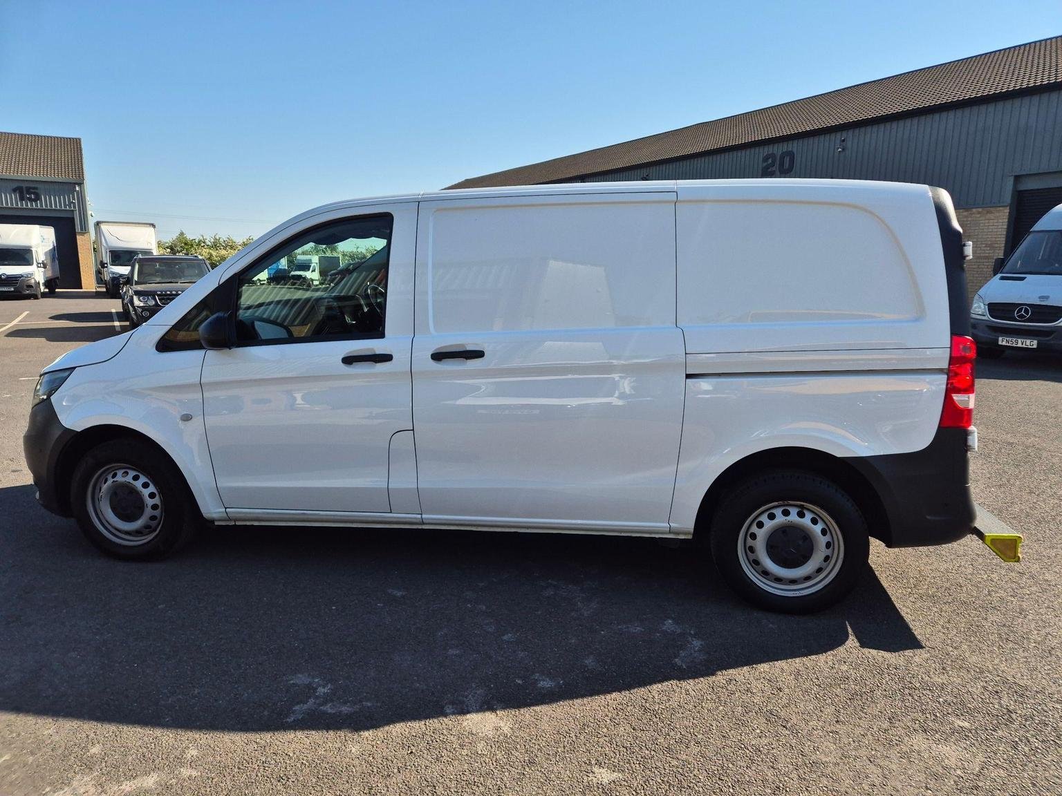 Mercedes Benz Vito
