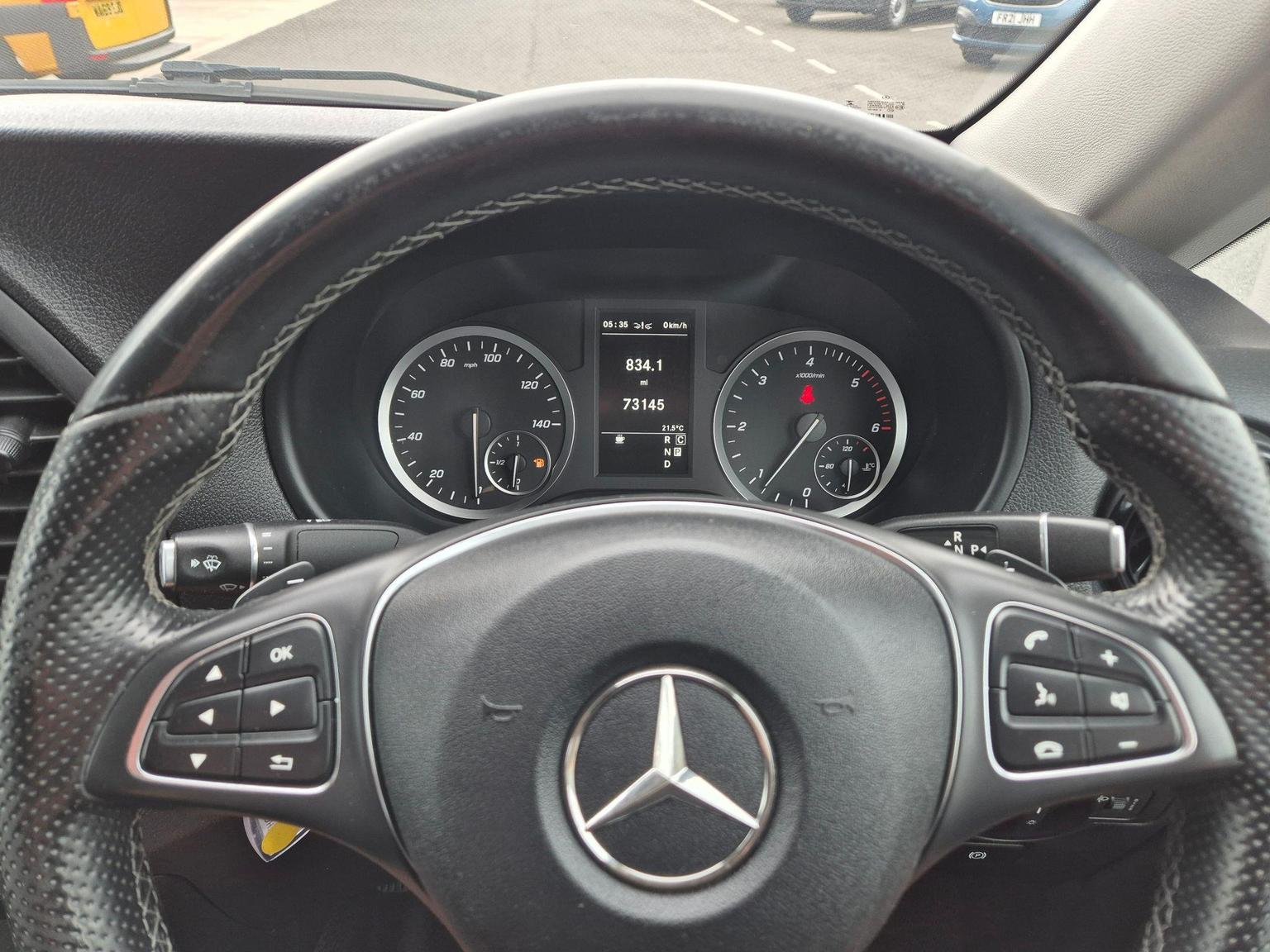 Mercedes Benz Vito