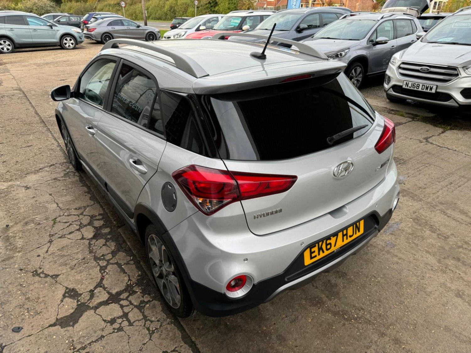 Hyundai i20