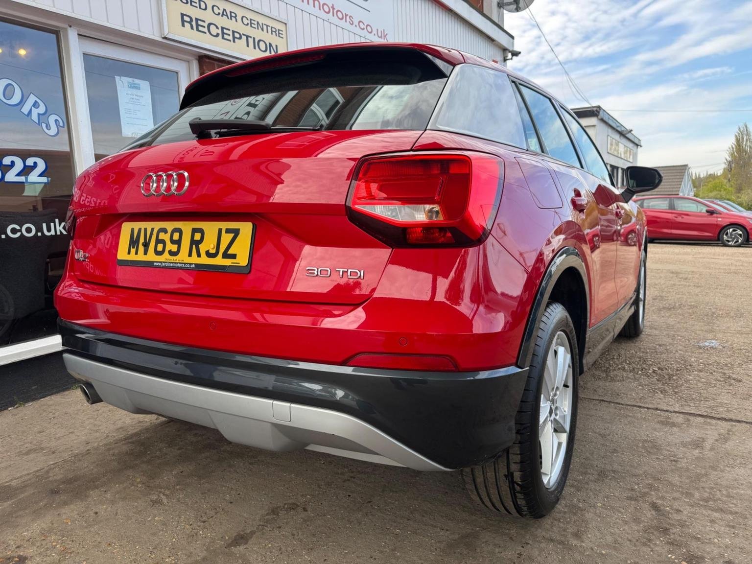 Audi Q2