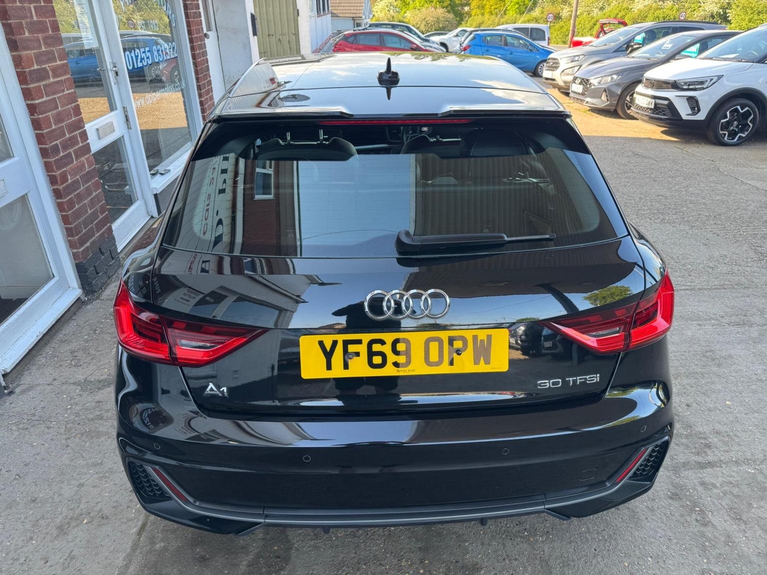 Audi A1