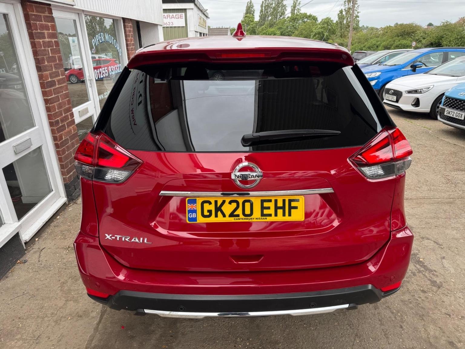 Nissan X Trail