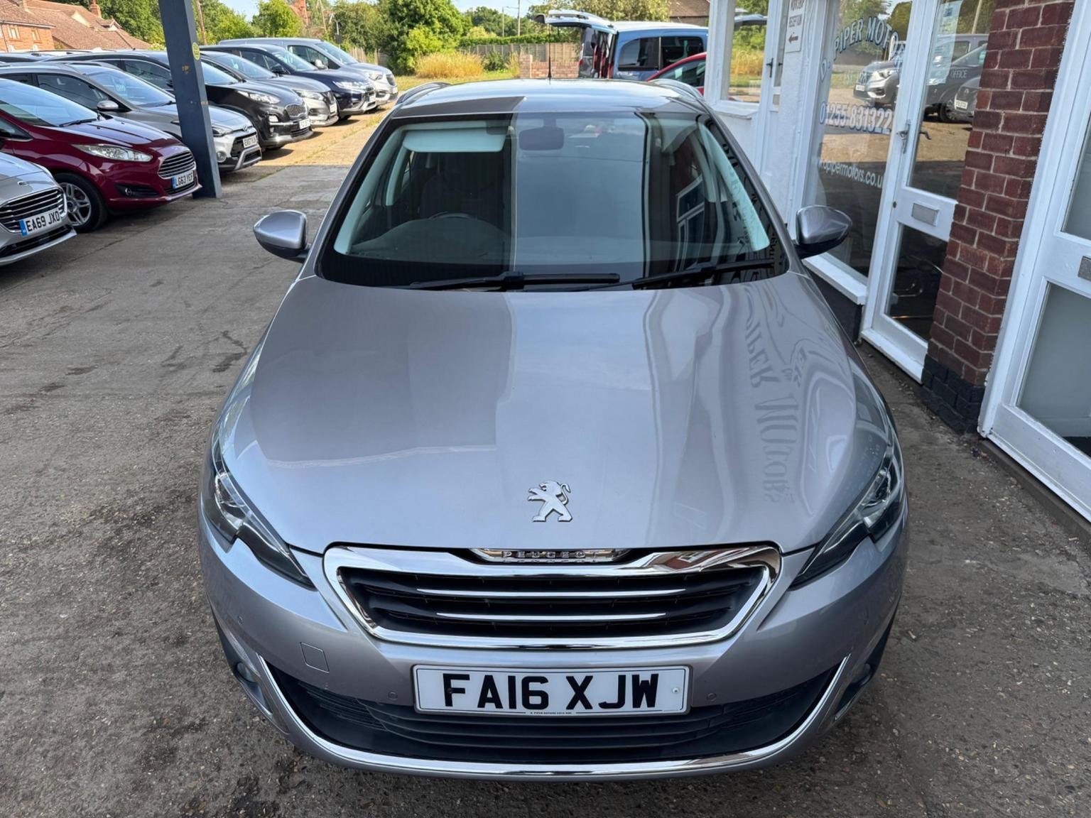 Peugeot 308