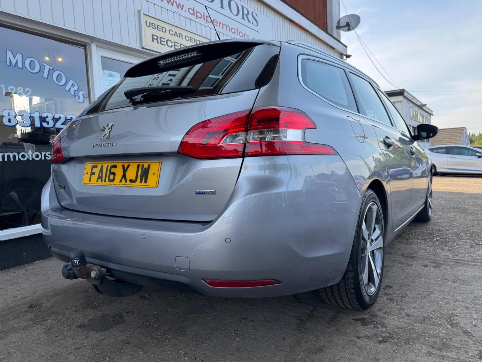 Peugeot 308