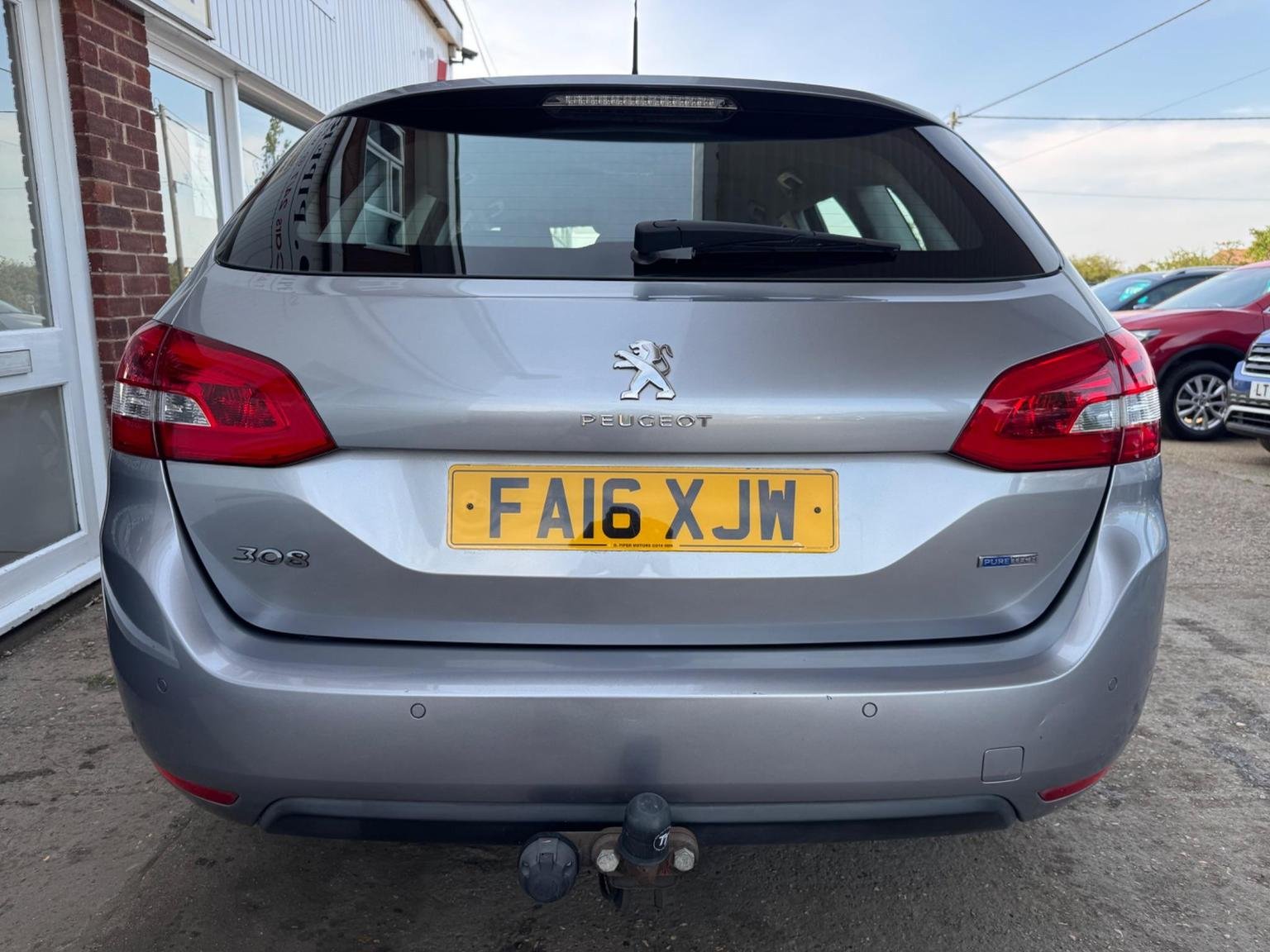 Peugeot 308