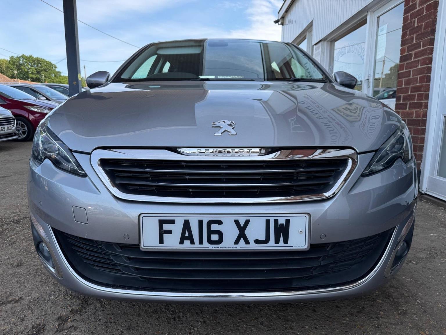 Peugeot 308