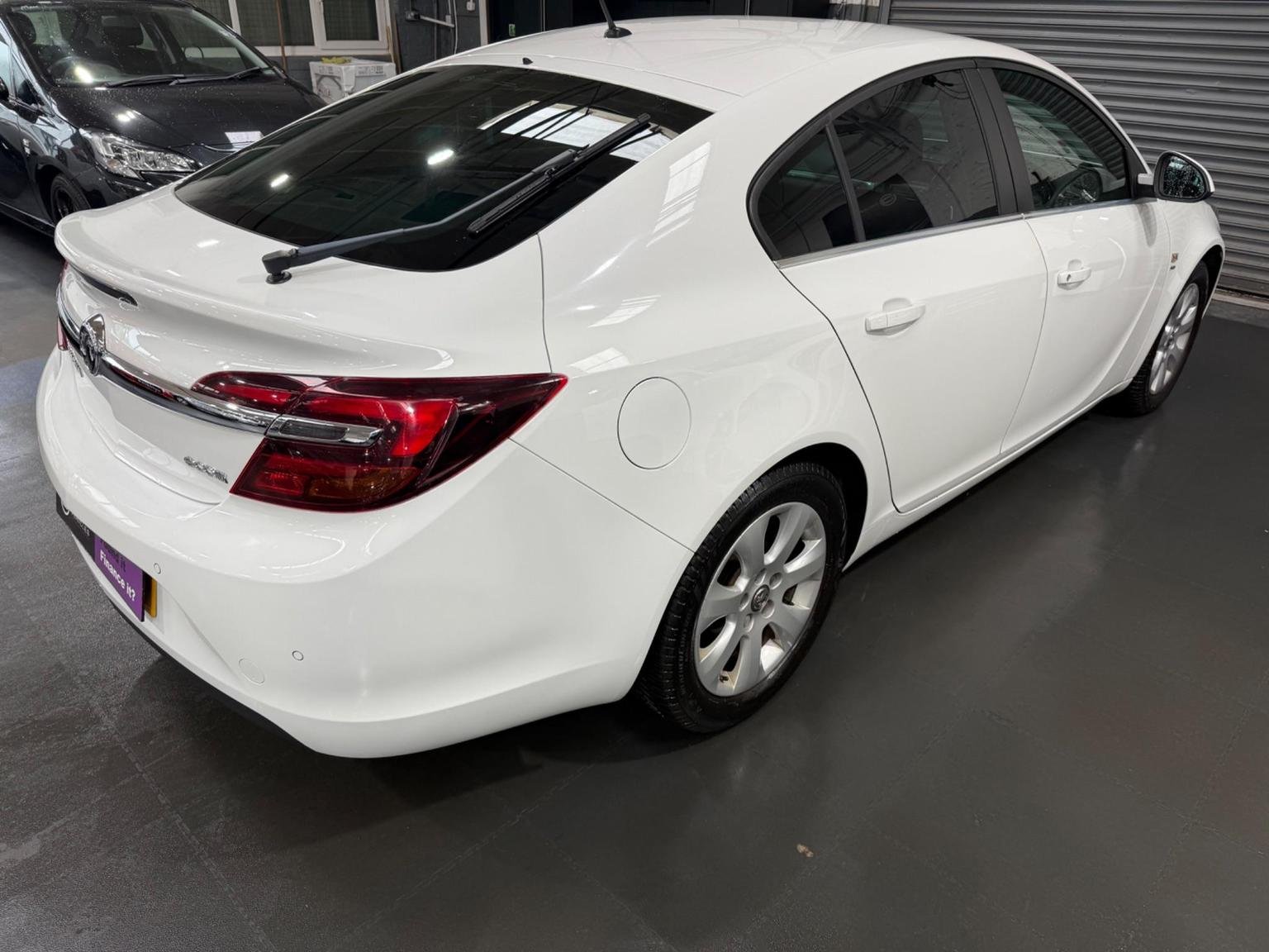 Vauxhall Insignia