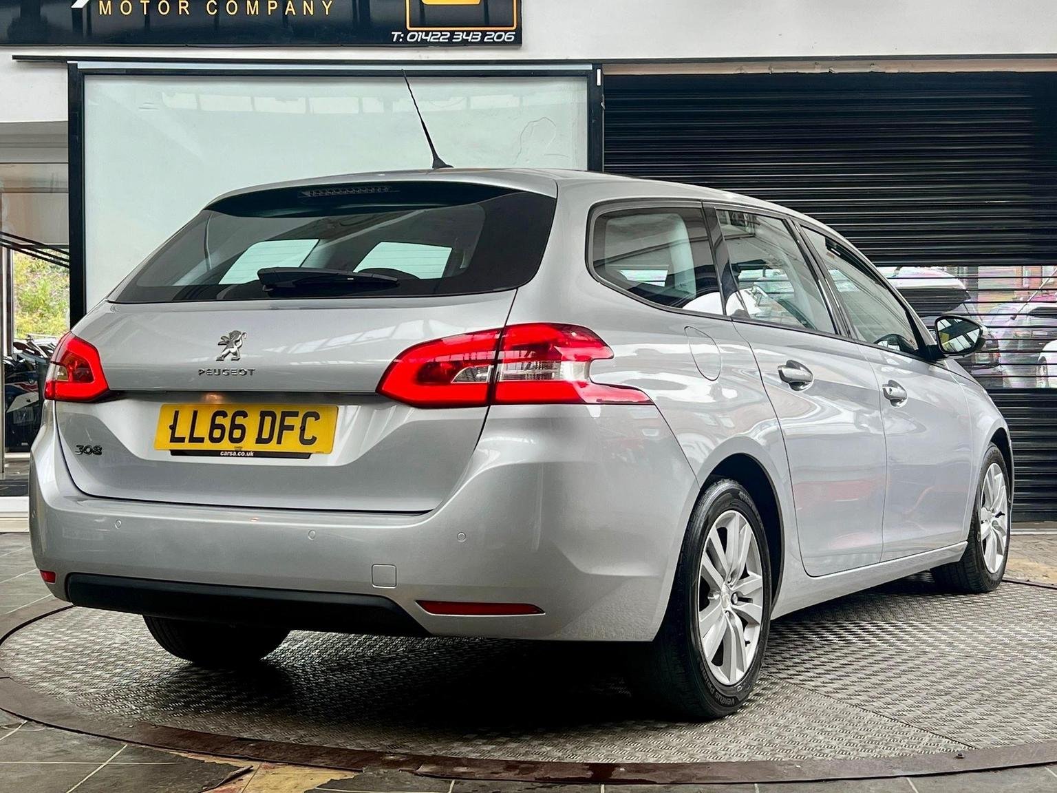 Peugeot 308