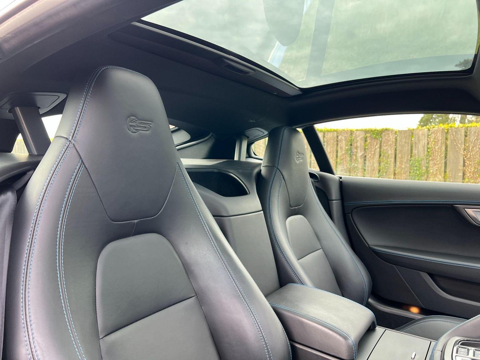 Jaguar F Type