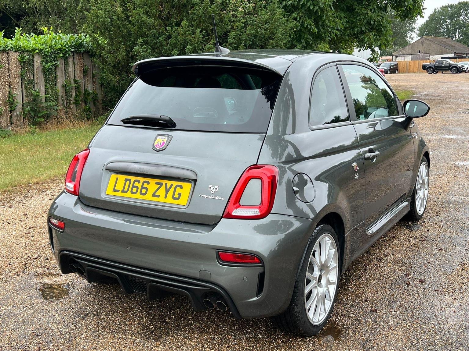 Abarth 595