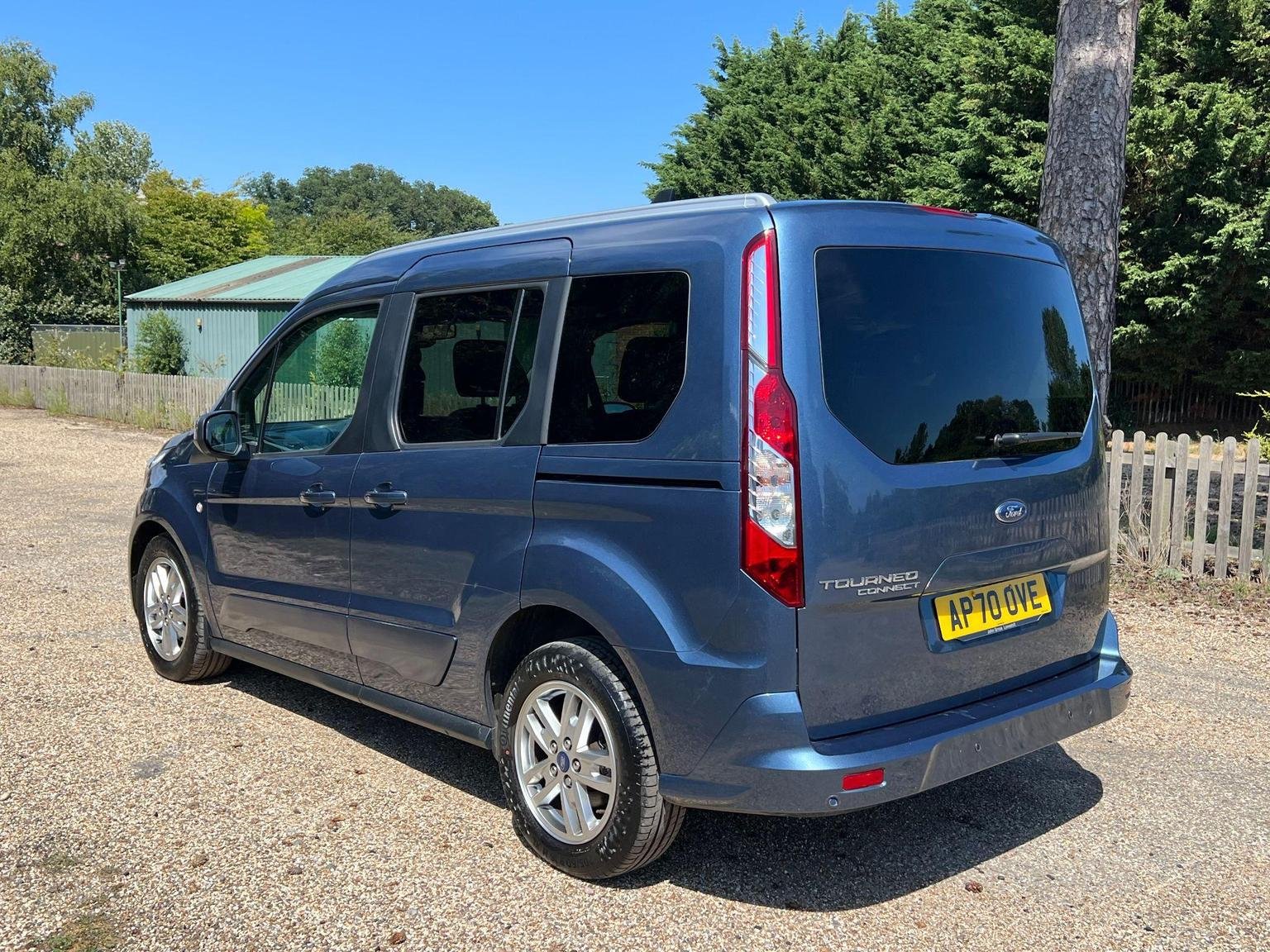 Ford Tourneo
