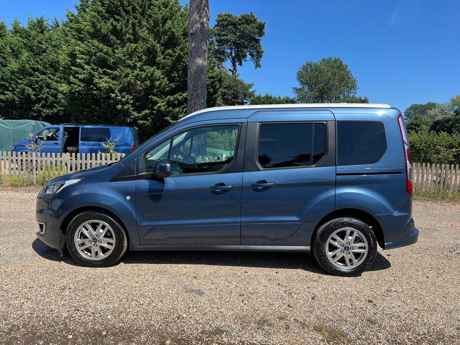Ford Tourneo