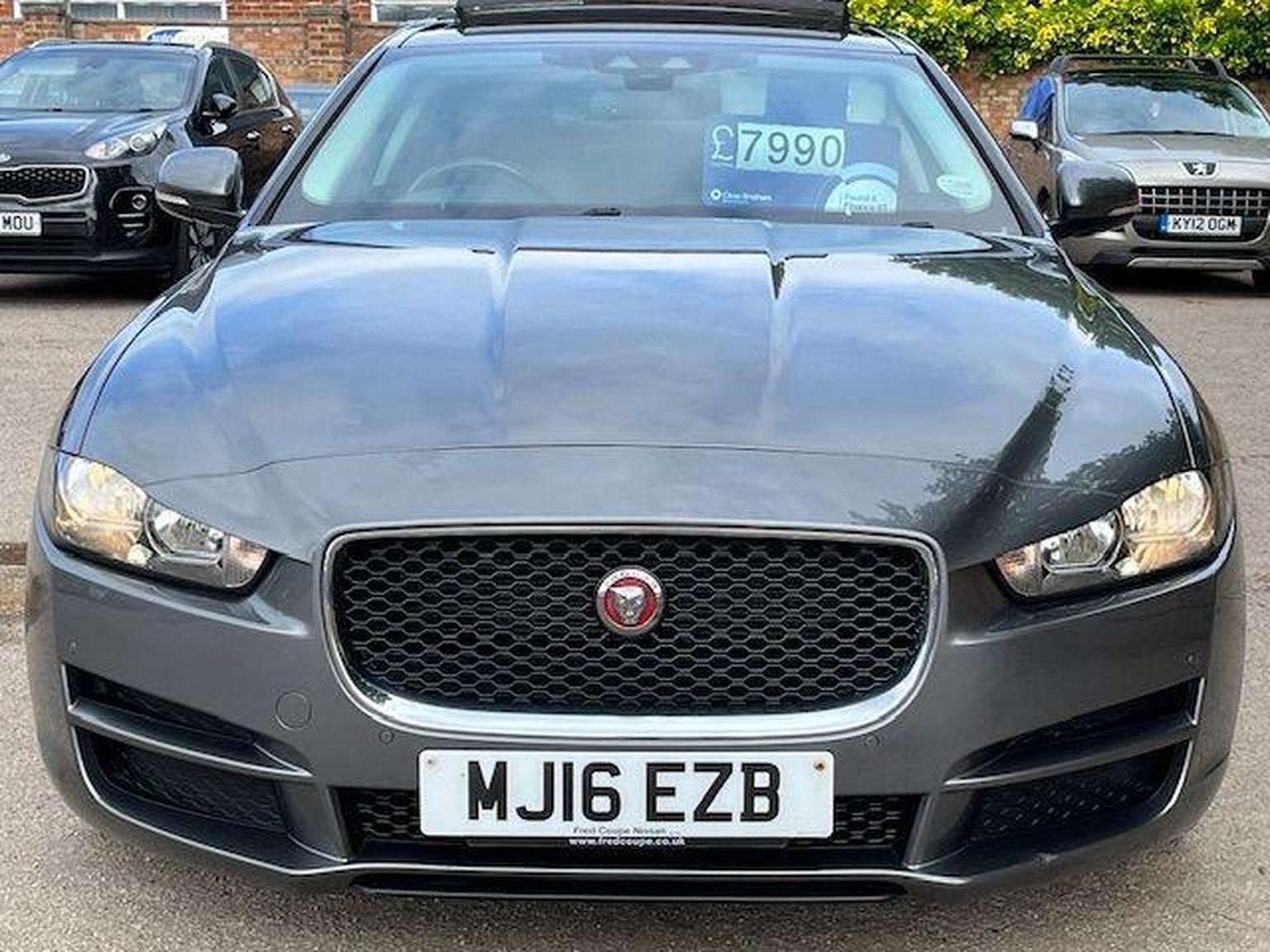Jaguar XE