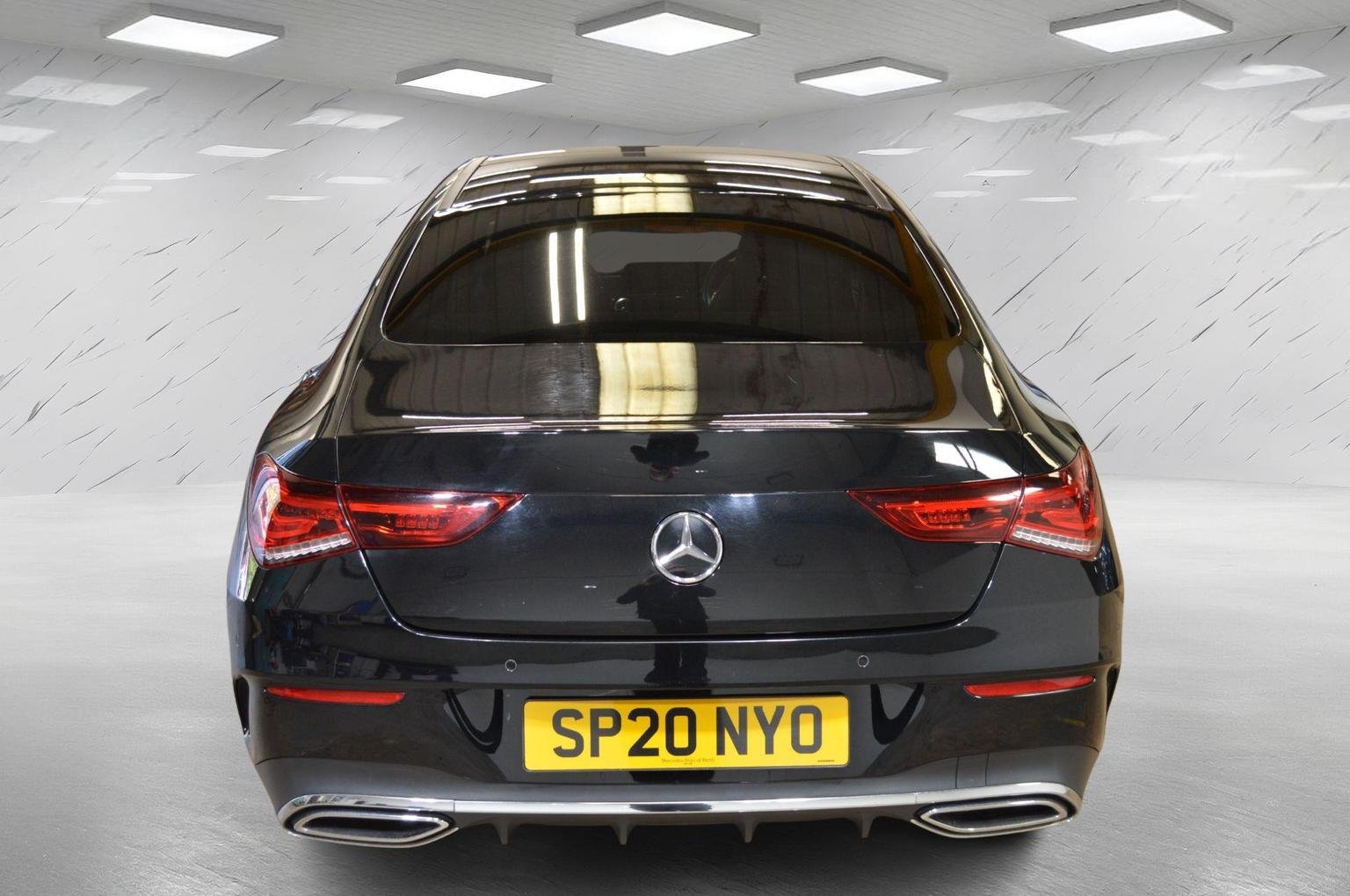 Mercedes Benz CLA