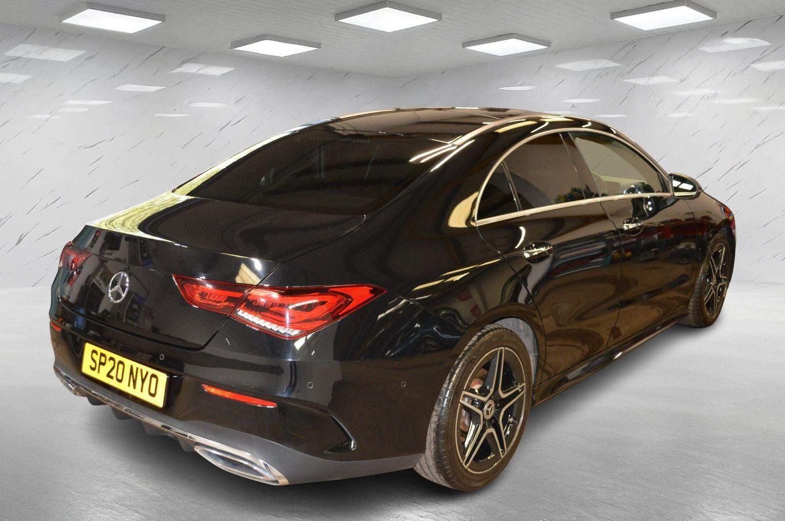 Mercedes Benz CLA