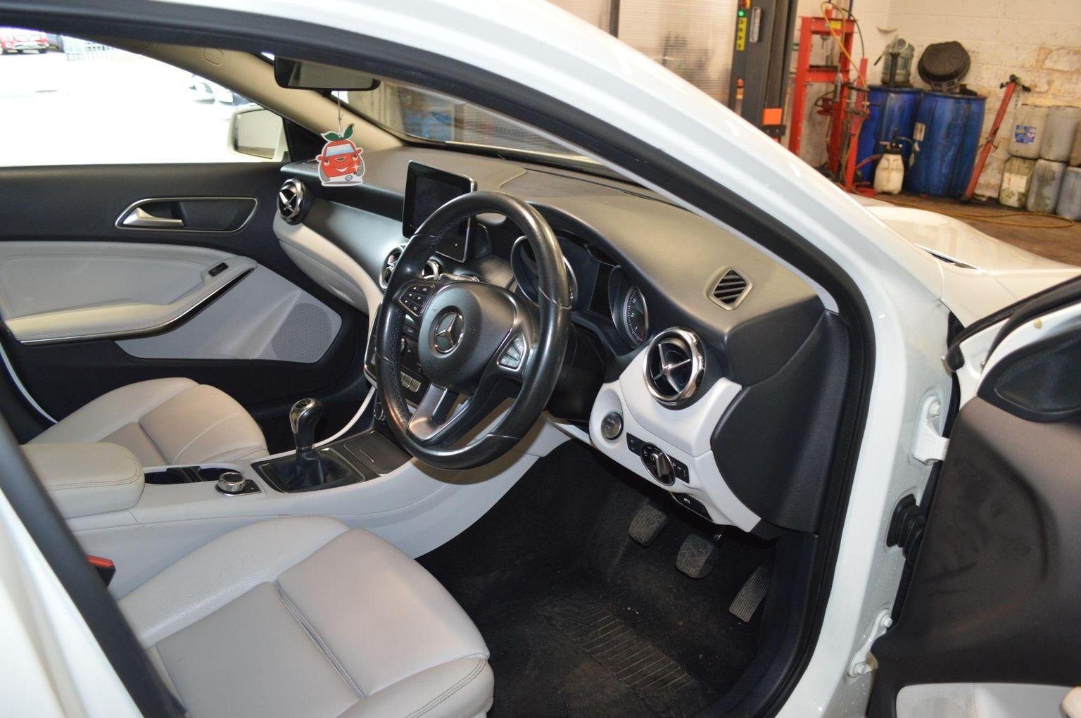 Mercedes Benz GLA Class