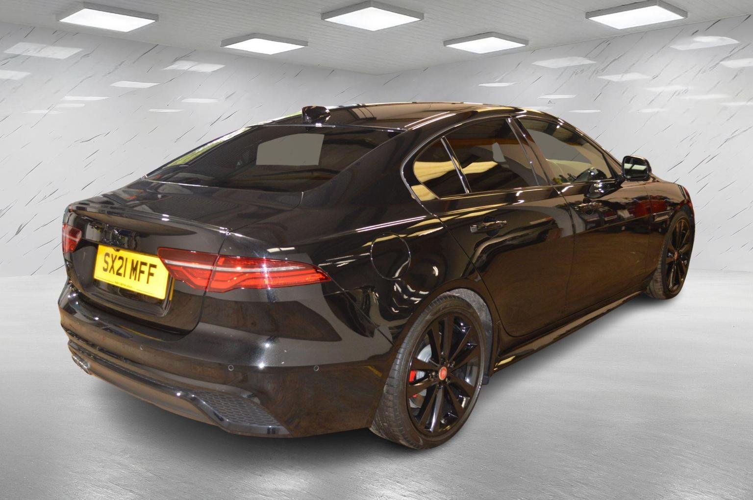 Jaguar XE