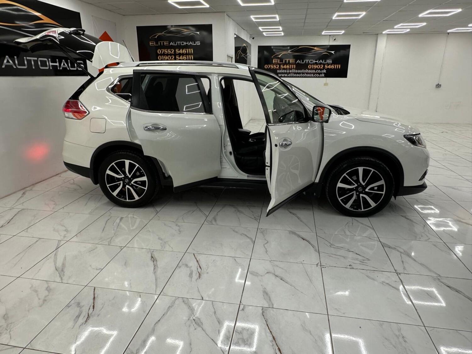 Nissan X Trail