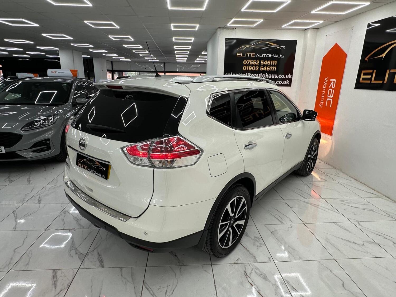Nissan X Trail