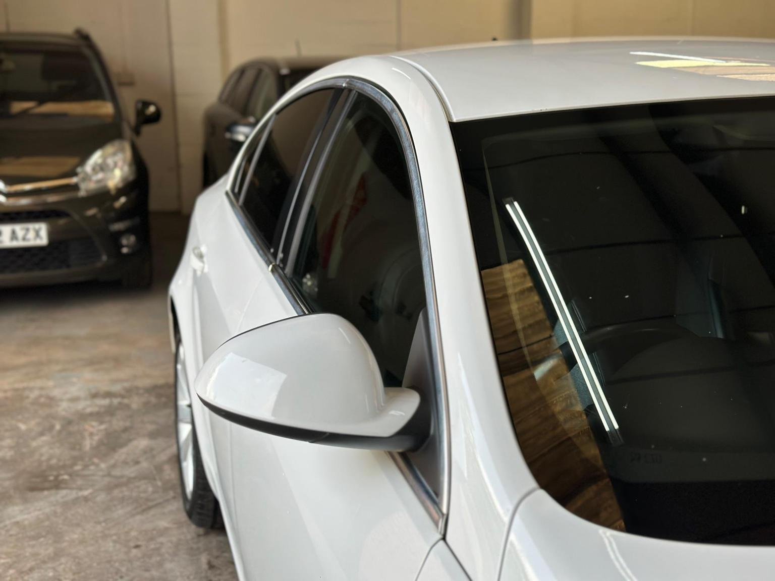 Vauxhall Insignia