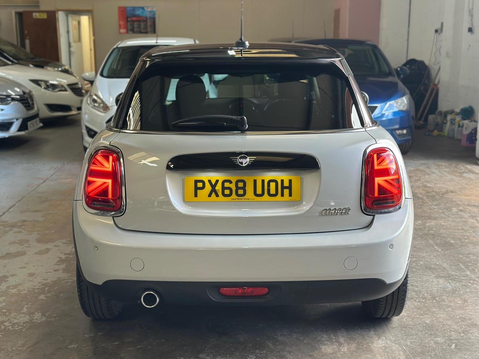 MINI Hatch