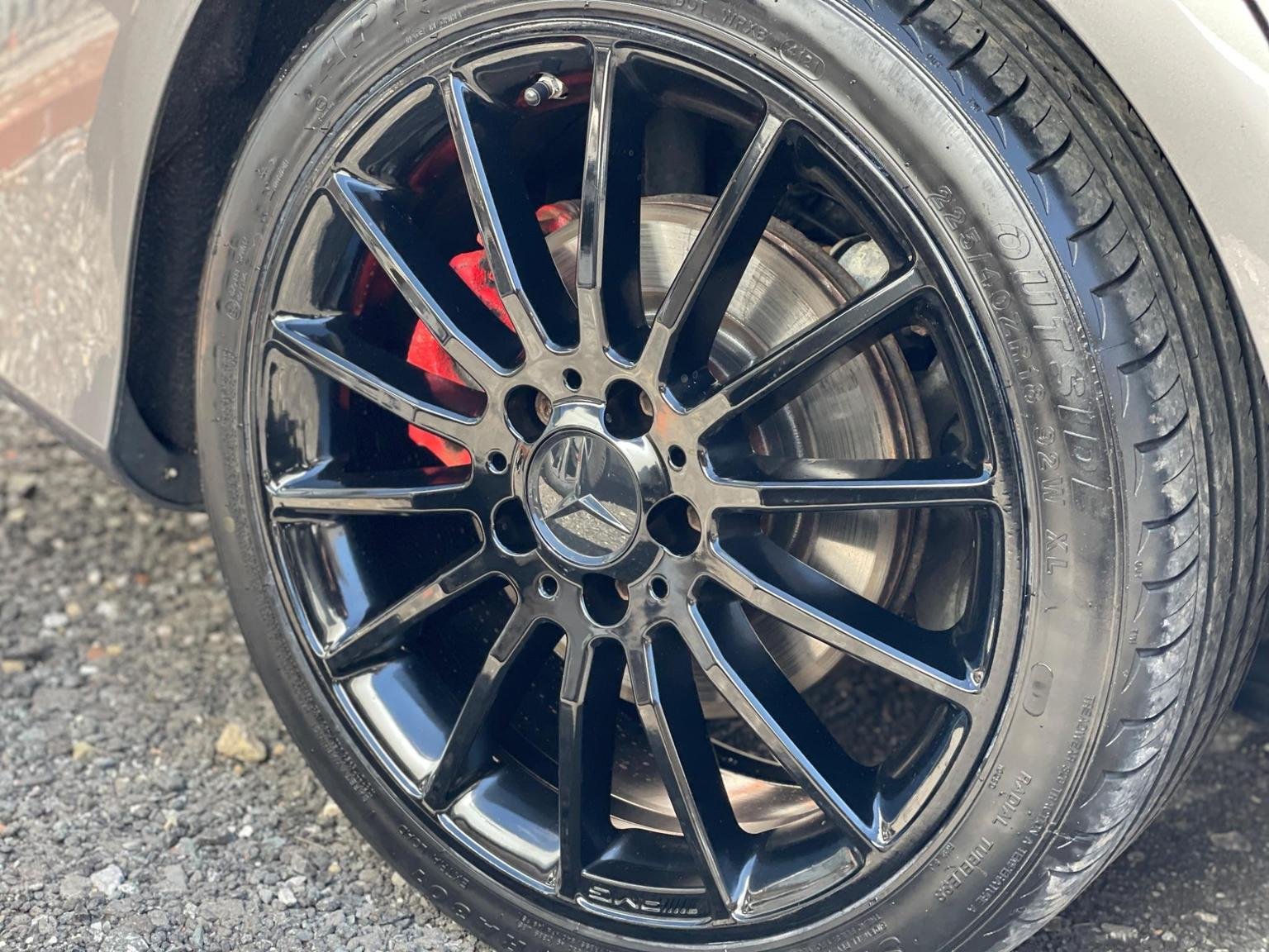 Mercedes Benz CLA