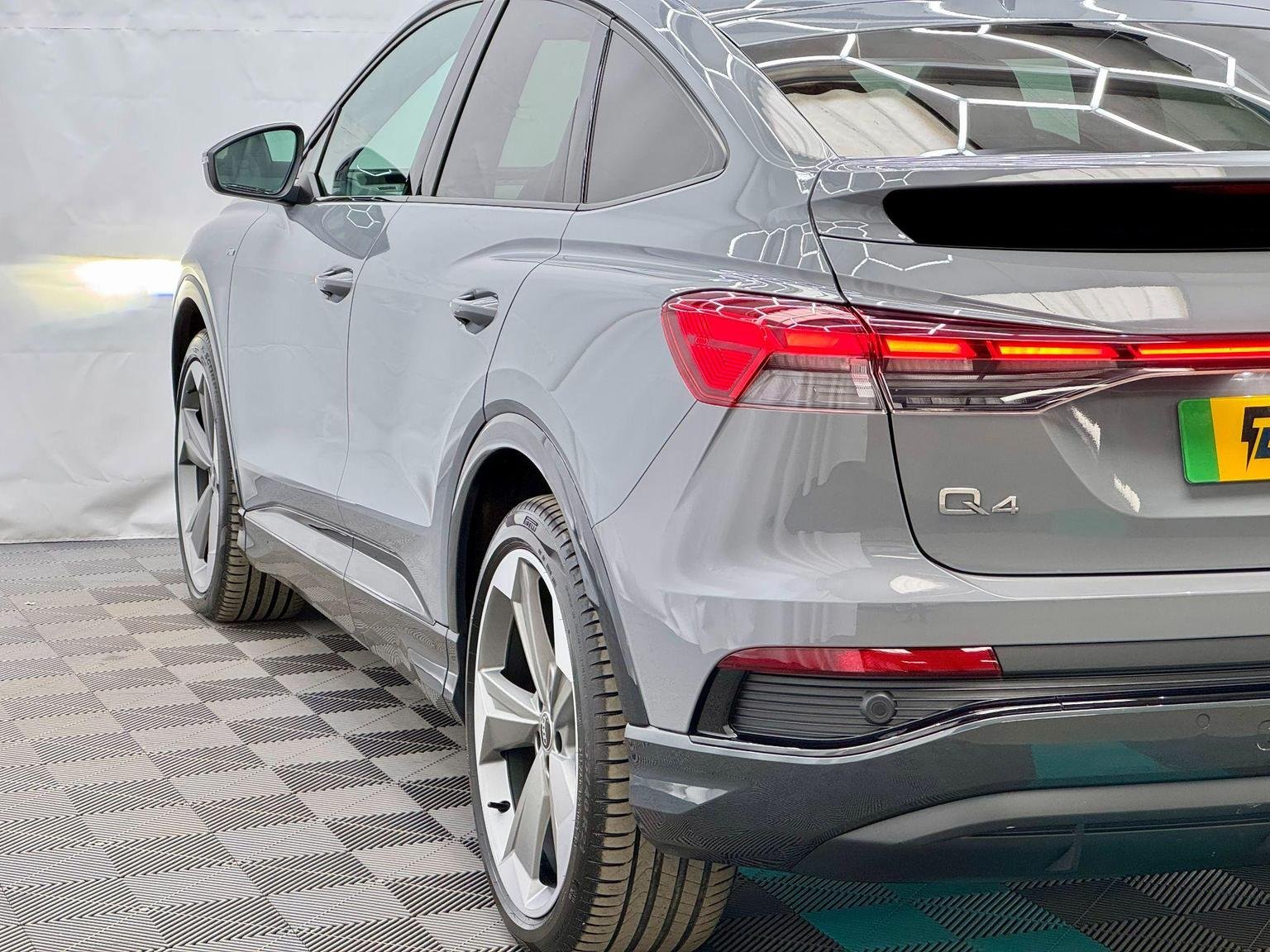 Audi E Tron