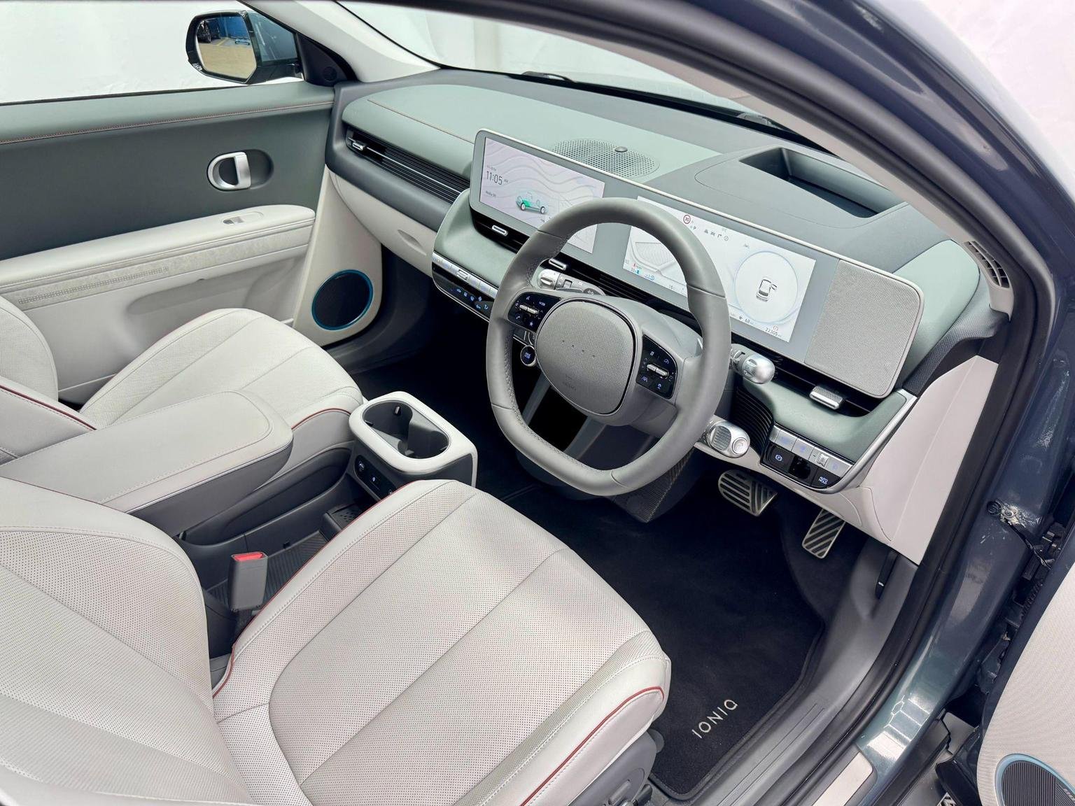 Hyundai IONIQ