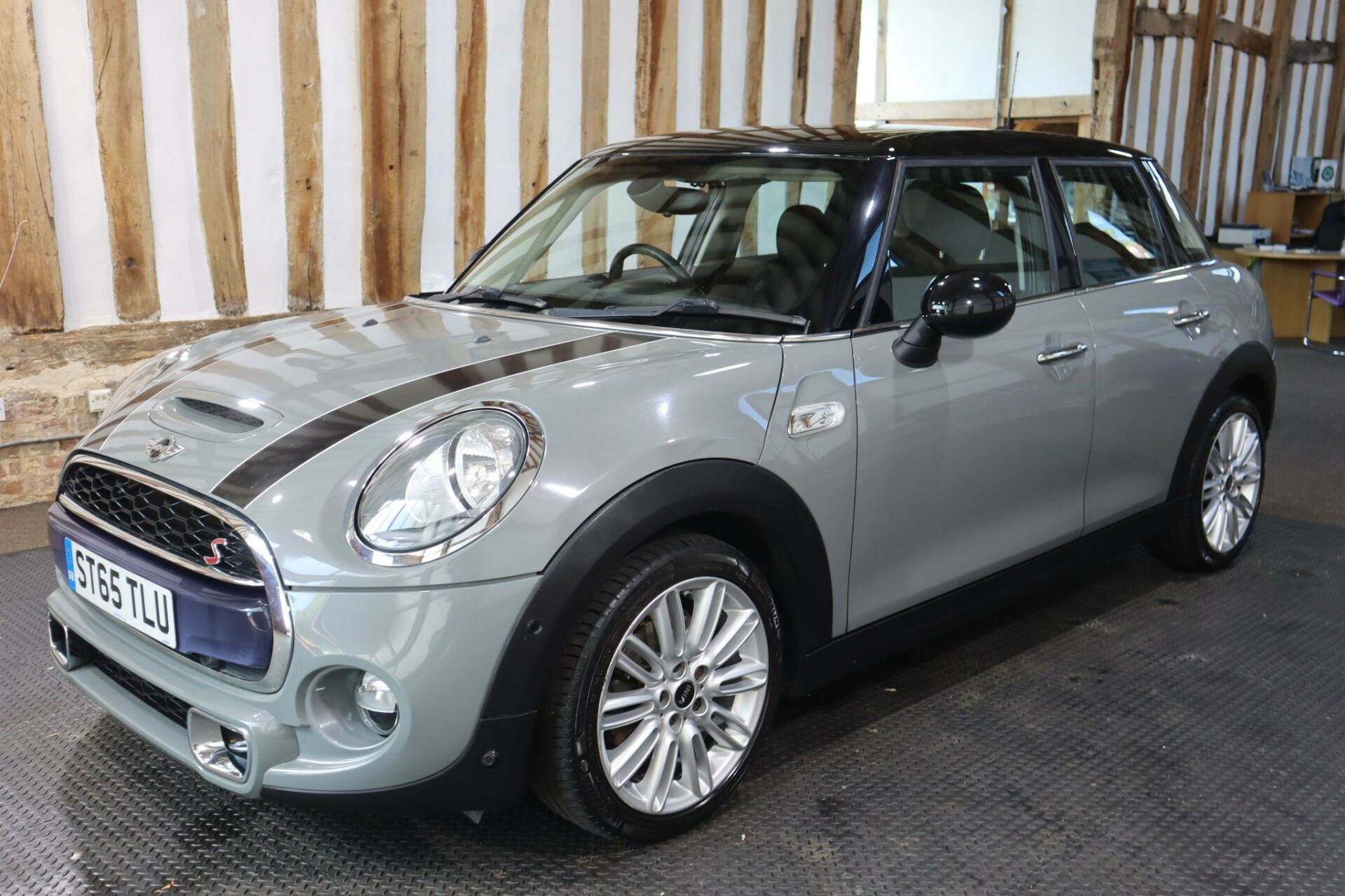 MINI Hatch
